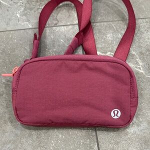 Lululemon Everywhere Mini Belt Bag Ripstop Washed Mauve